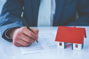 Signing house contract